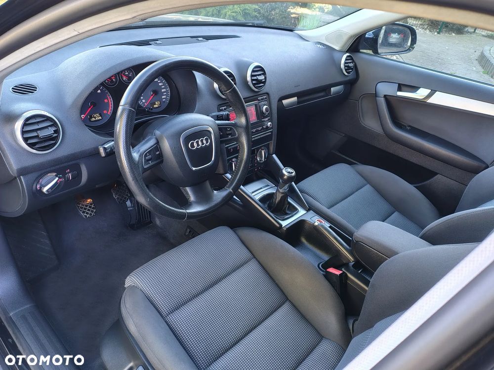 Audi A3 Sportback 2.0 TDI Ambition - 8