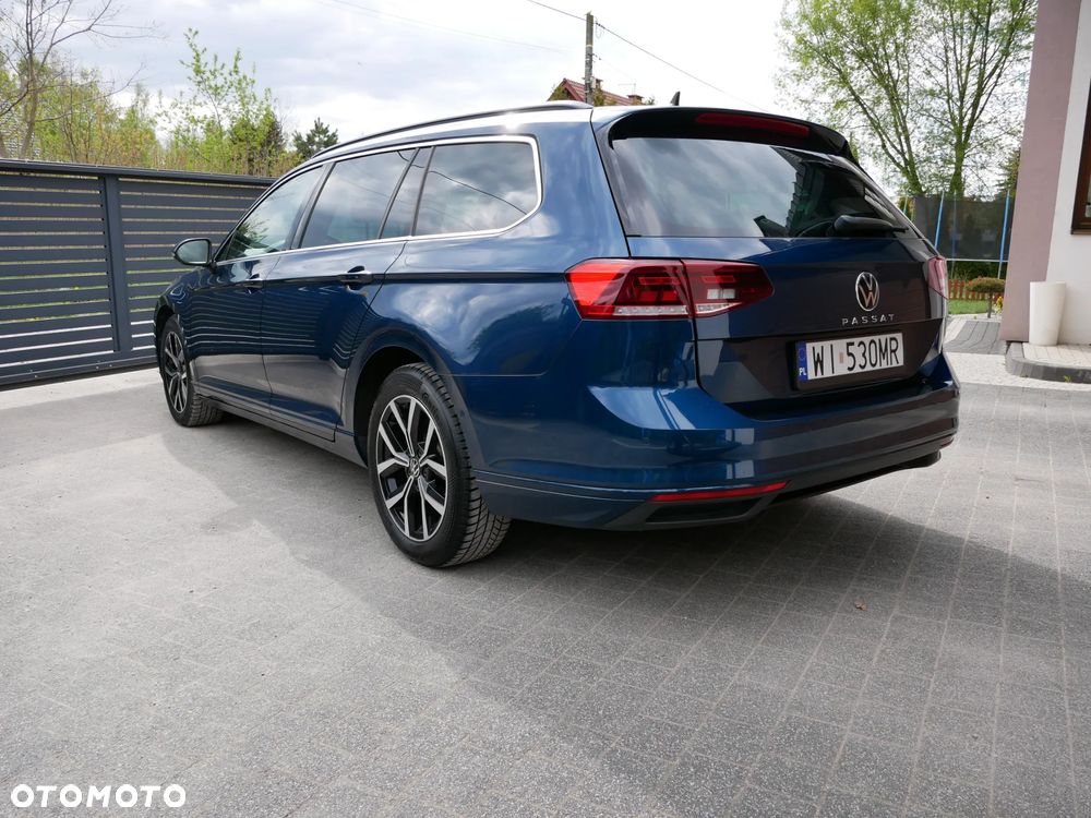 Volkswagen Passat 2.0 TDI EVO Business DSG - 6