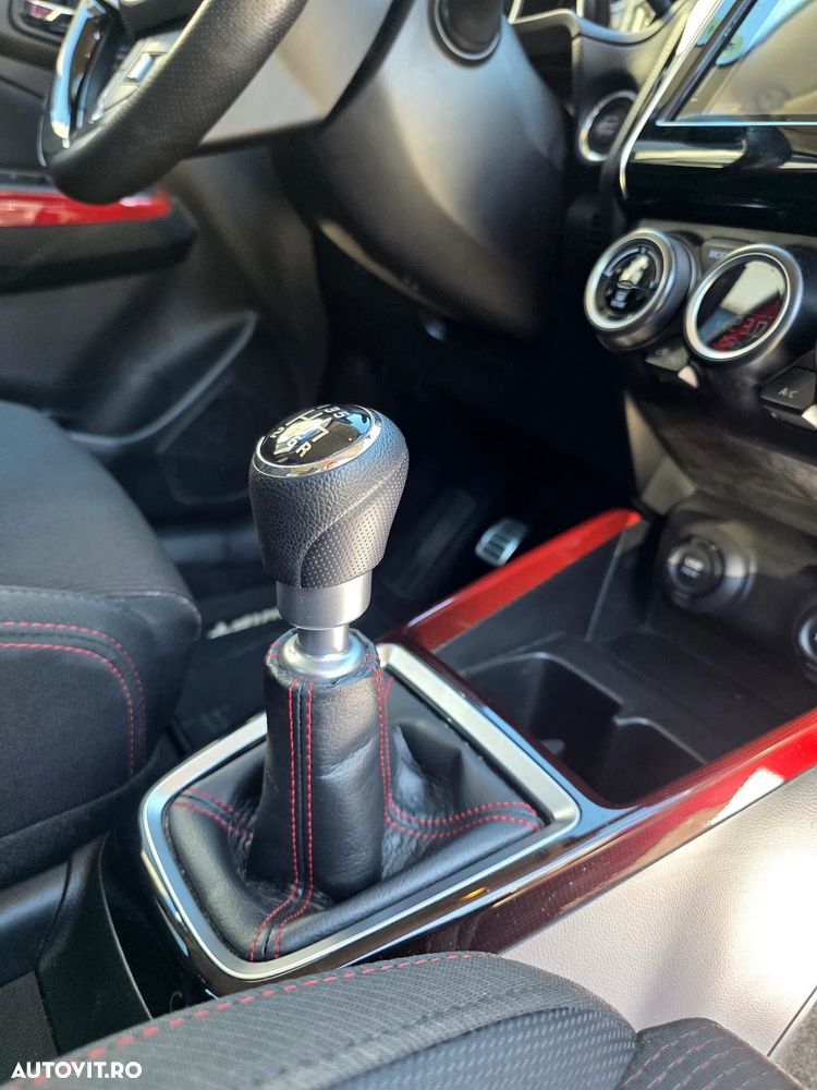 Suzuki Swift 1.4 Dualjet 48V MHEV Sport - 28