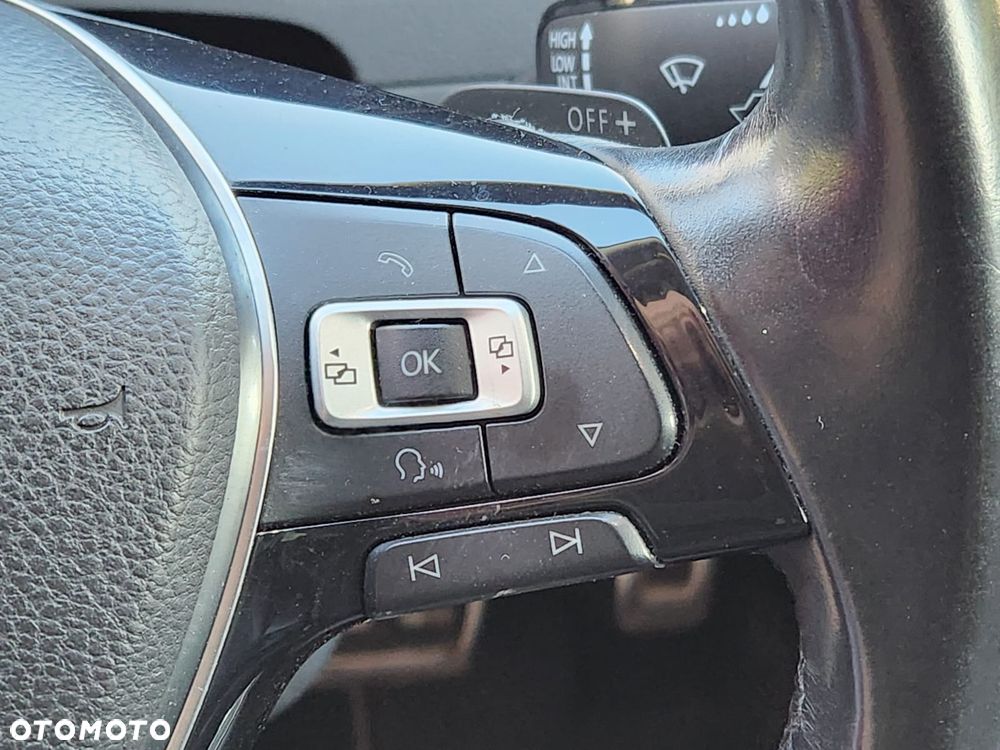 Volkswagen Passat 2.0 TDI SCR DSG 4Motion Business - 7