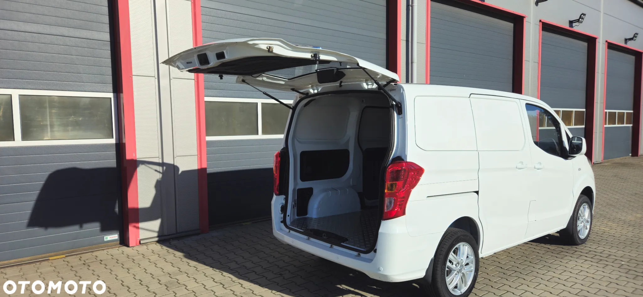 BYD ETP3 - 24