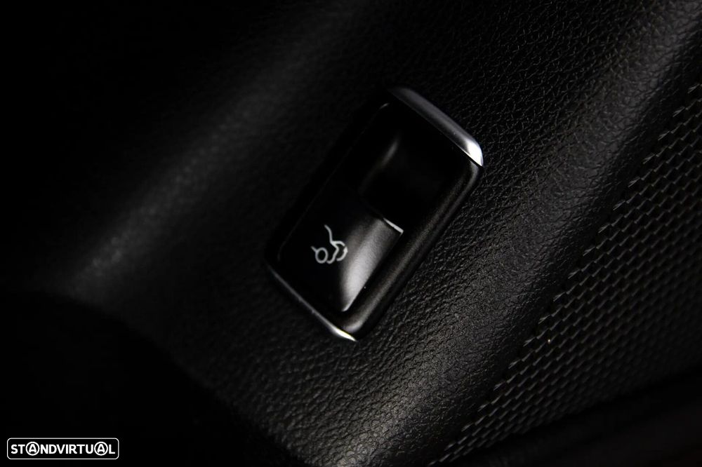 Mercedes-Benz CLA 220 CDI Urban Aut. - 28