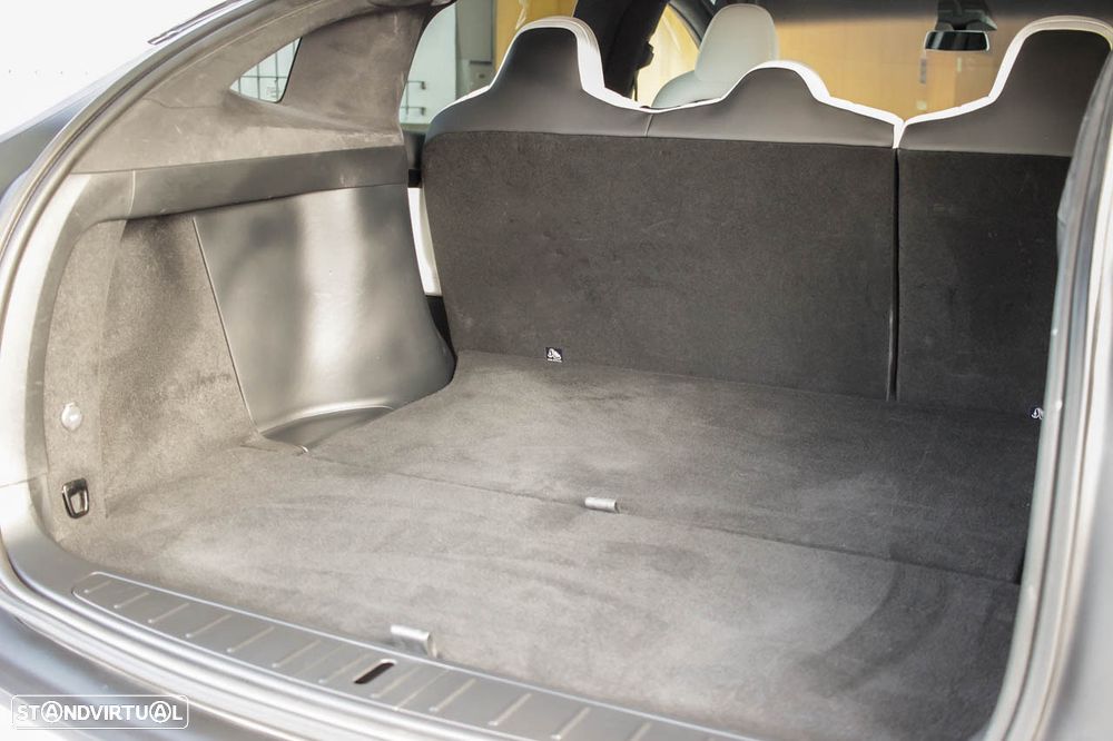 Tesla Model X Long Range - 10