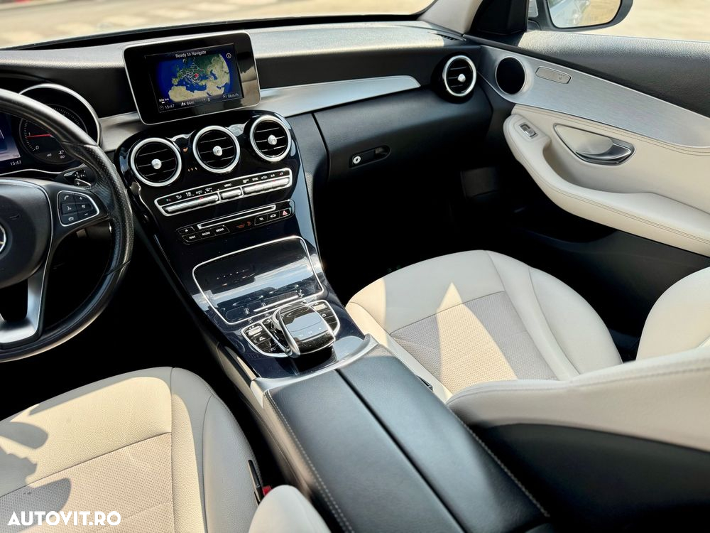 Mercedes-Benz C - 6