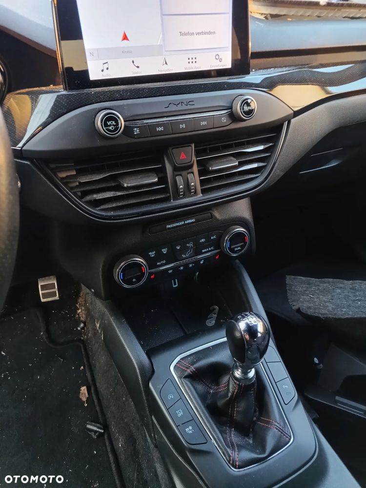 Ford Focus 1.5 EcoBoost STart-Stopp-System ST-LINE - 13