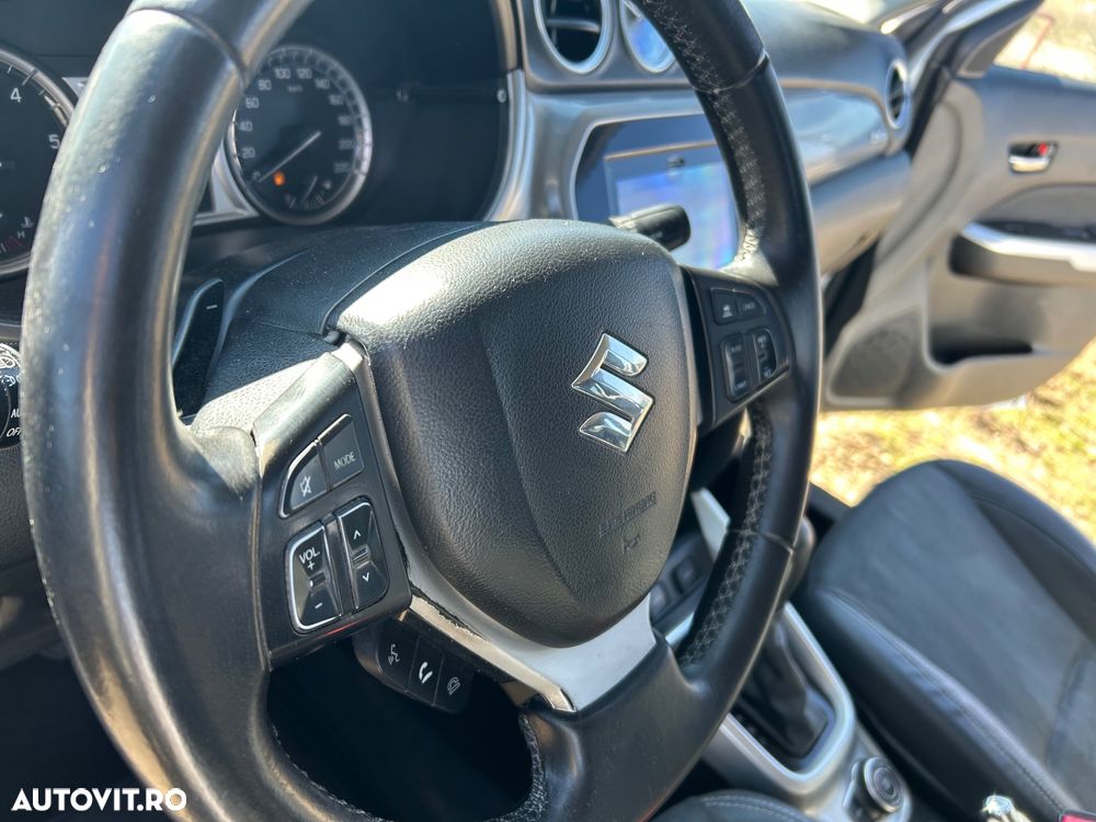 Suzuki Vitara 1.6 DDIS 4X4 Luxus Aut. - 25