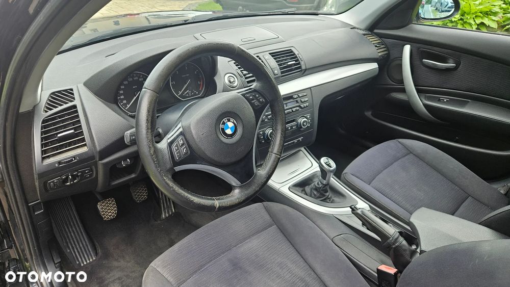 BMW Seria 1 120d - 7