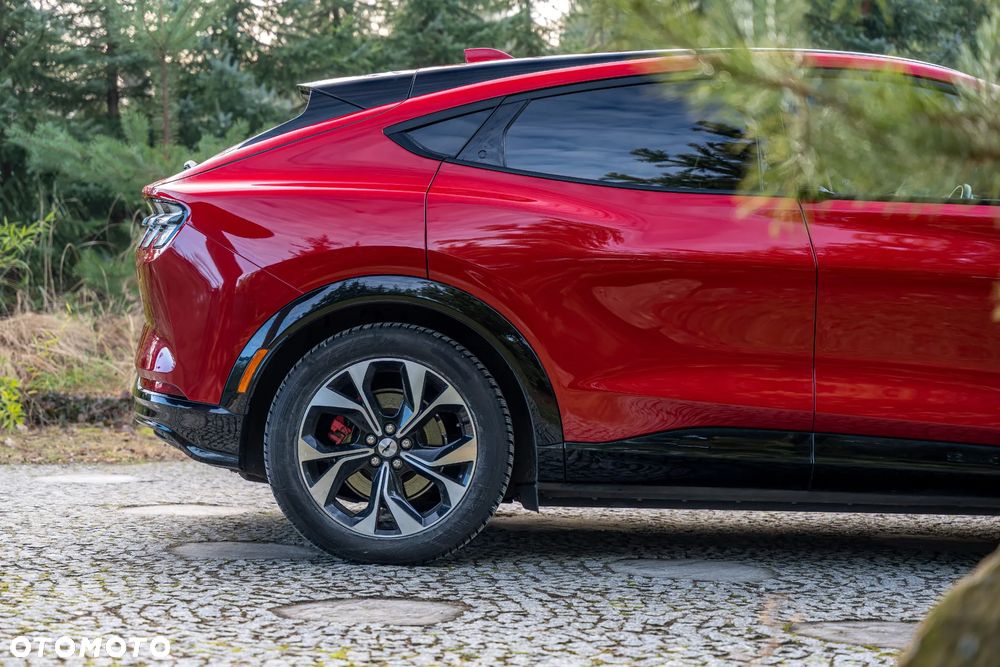 Ford Mustang Mach-E 75kWh AWD Premium - 16