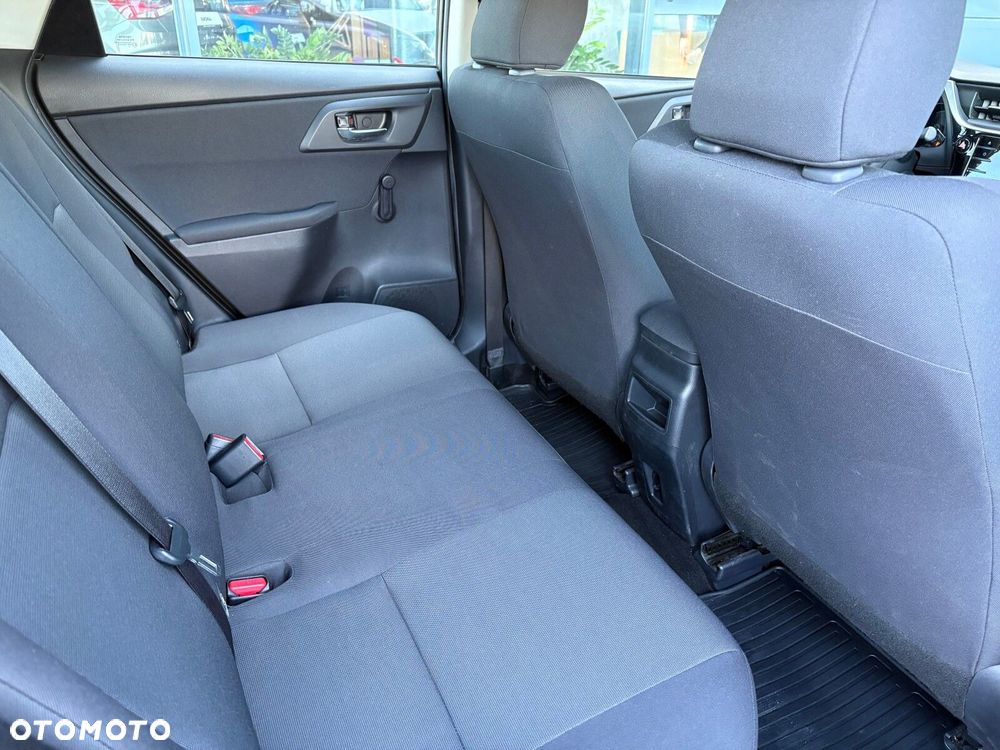 Toyota Auris 1.6 Active - 14
