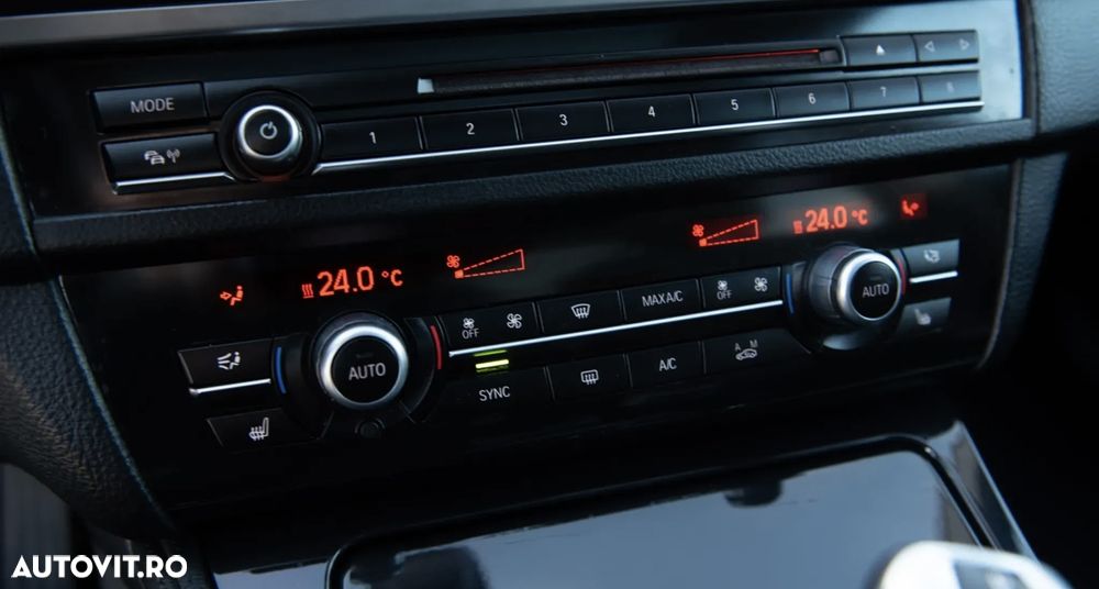 BMW Seria 5 520d Efficient Dynamics Edition Aut. Luxury Line - 14