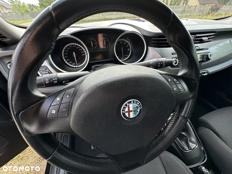 Alfa Romeo Giulietta - 14