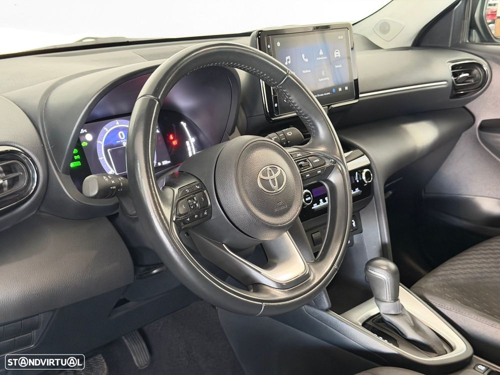 Toyota Yaris Cross 1.5 Hybrid Comfort Plus - 14