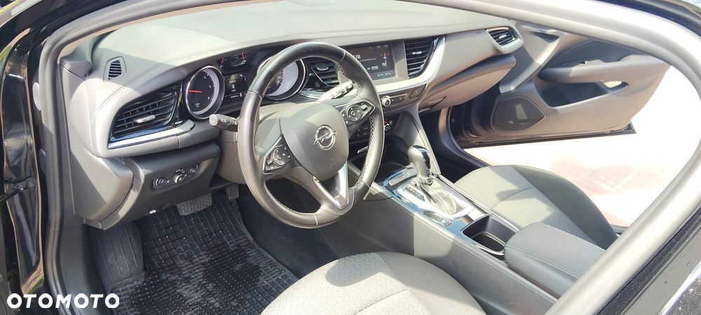 Opel Insignia - 20
