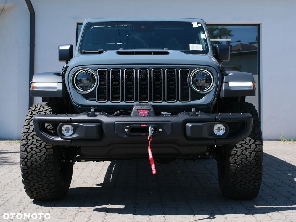 Jeep Wrangler - 5