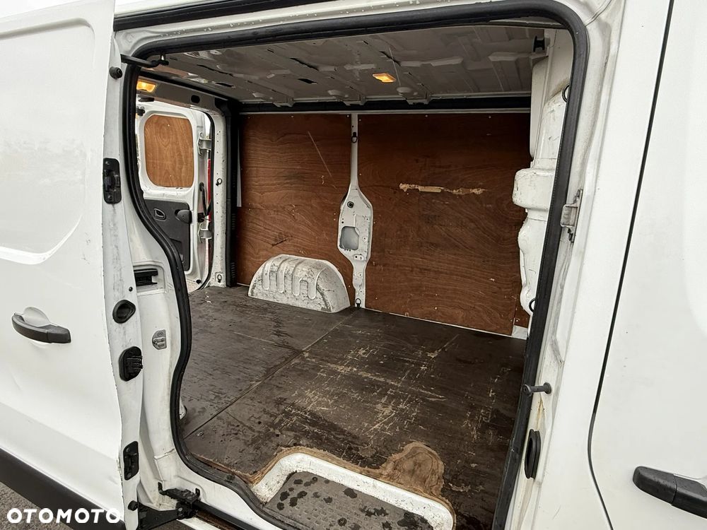 Opel VIVARO - 10