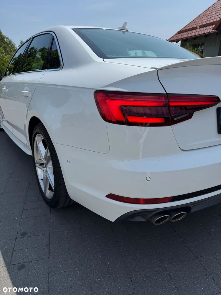 Audi A4 2.0 TDI Design - 9