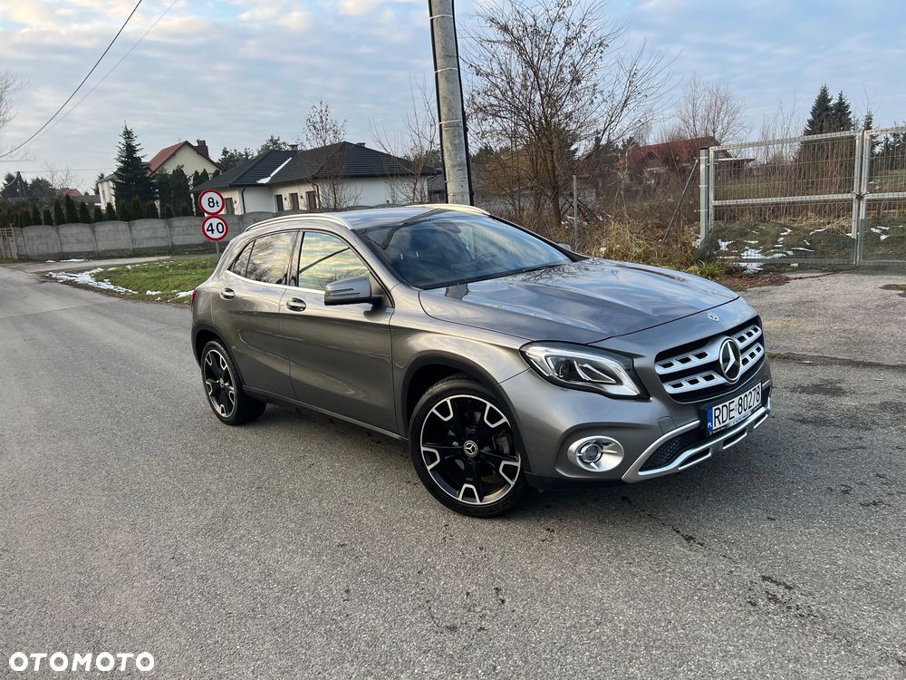 Mercedes-Benz GLA 250 7G-DCT AMG Line - 14