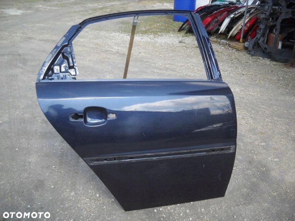 DRZWI TYLNE PRAWE OPEL VECTRA C GTS - 1