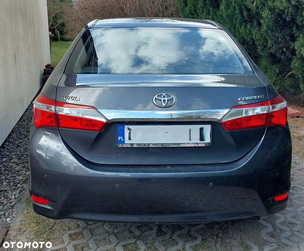 Toyota Corolla 1.6 Premium - 5