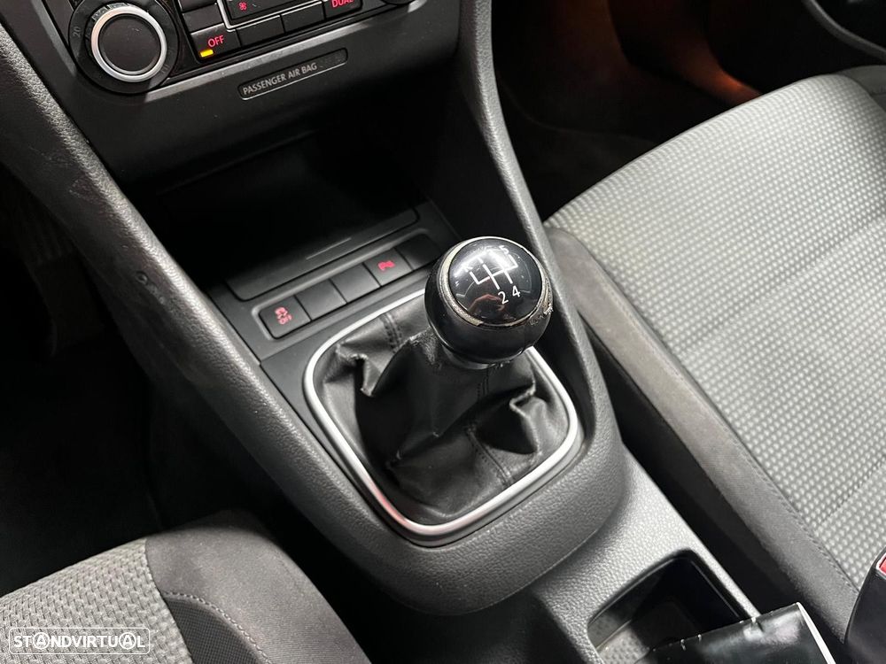 VW Golf Variant 1.6 TDi Trendline - 15
