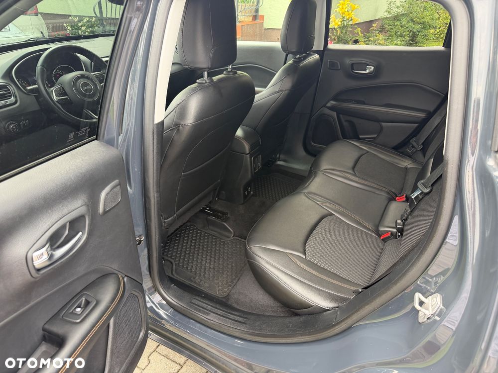 Jeep Compass 1.4 TMair Limited 4WD S&S - 29