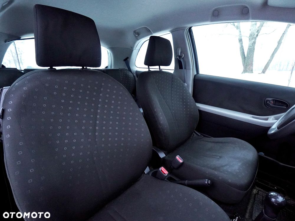 Toyota Yaris 1.0 Luna A/C - 7