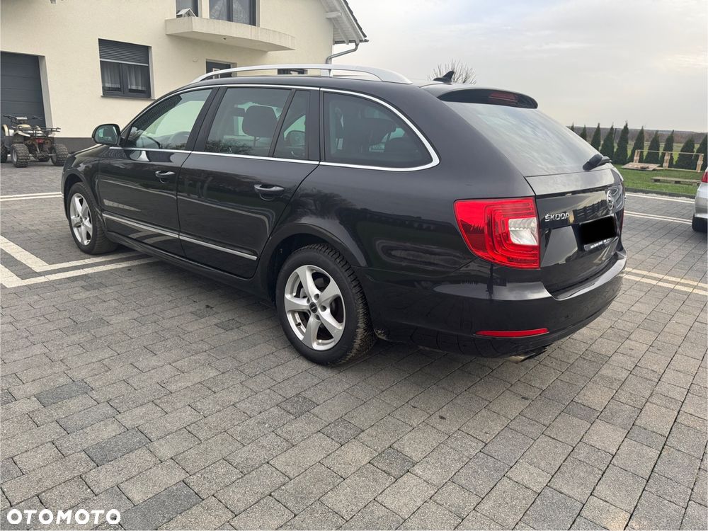Skoda Superb 2.0 TDI Elegance - 10