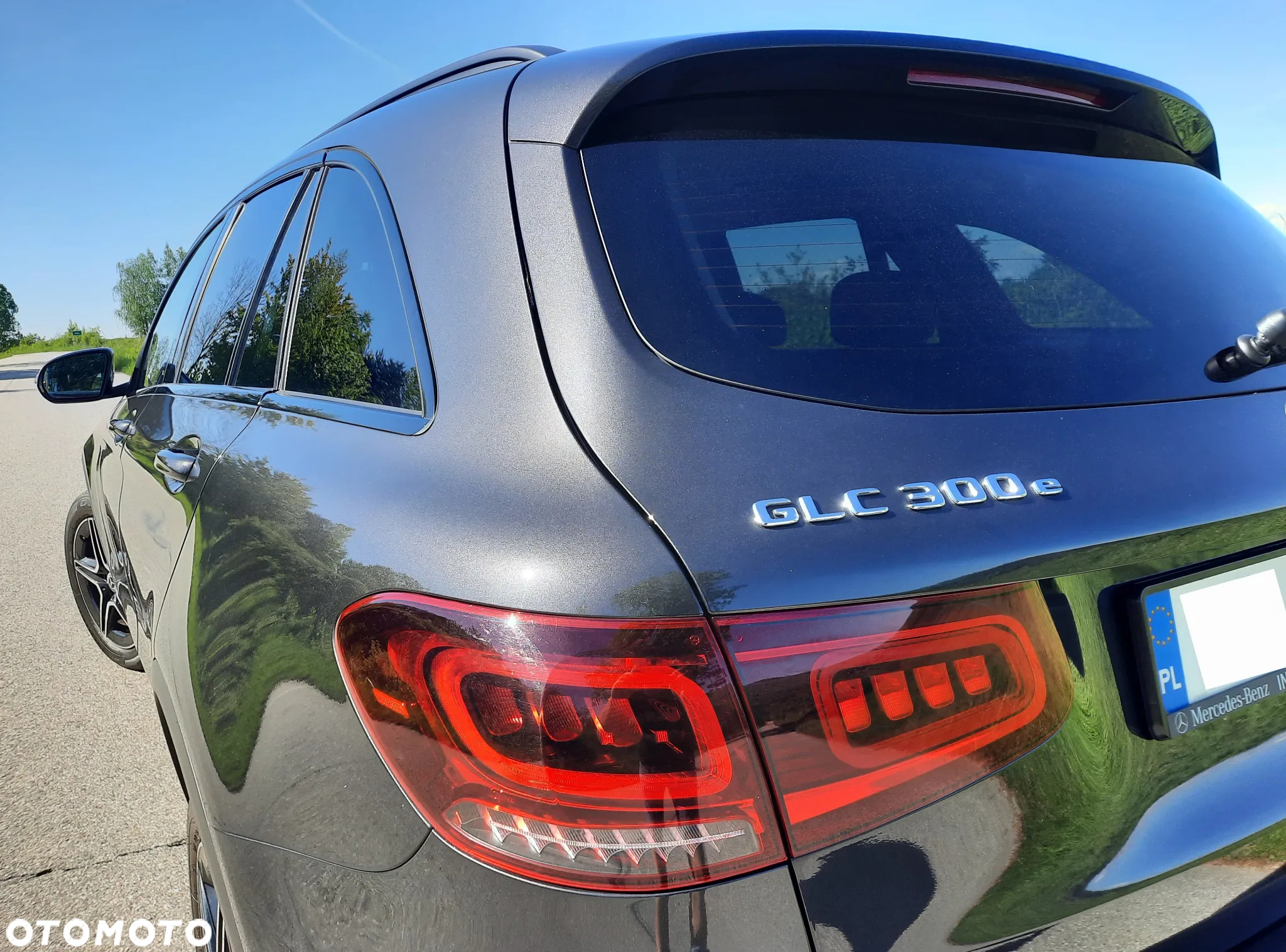 Mercedes-Benz GLC - 14