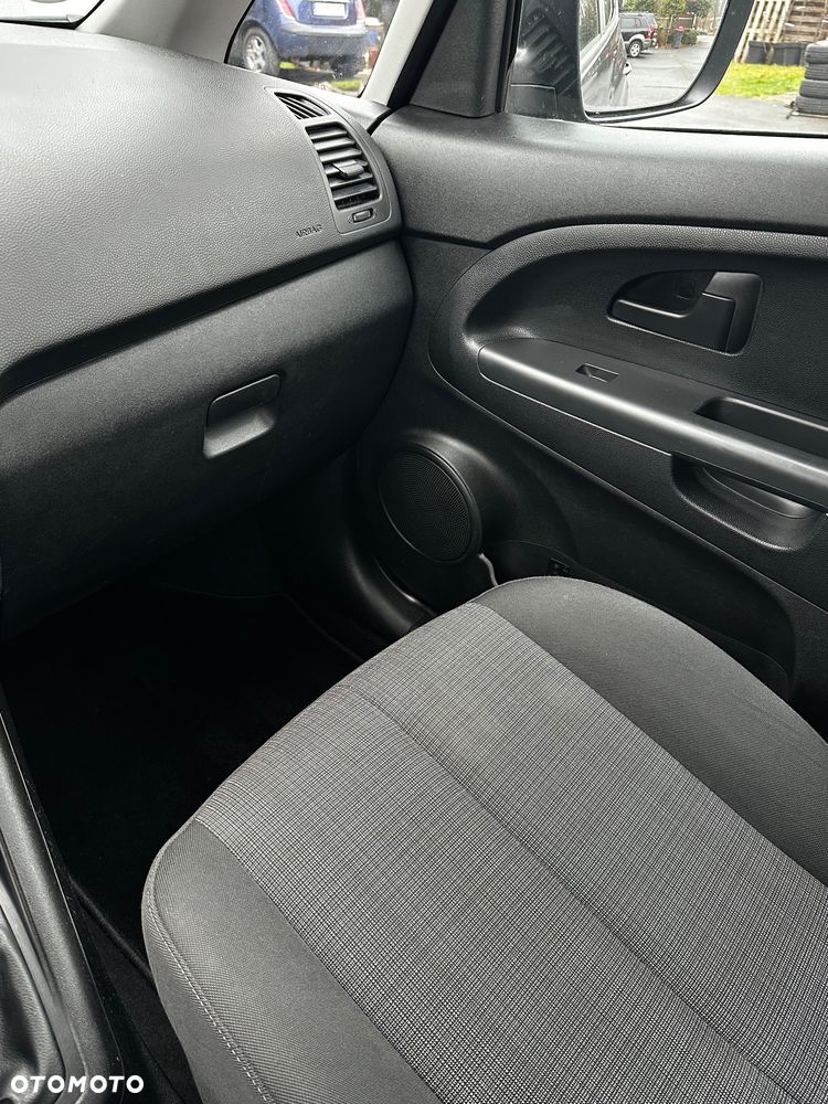 Kia Venga 1.4 CVVT ISG Spirit - 23