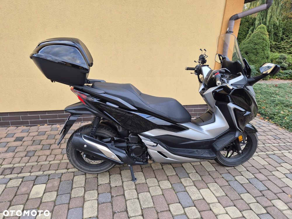 Honda NSS - 4
