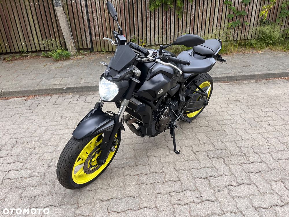 Yamaha MT - 1