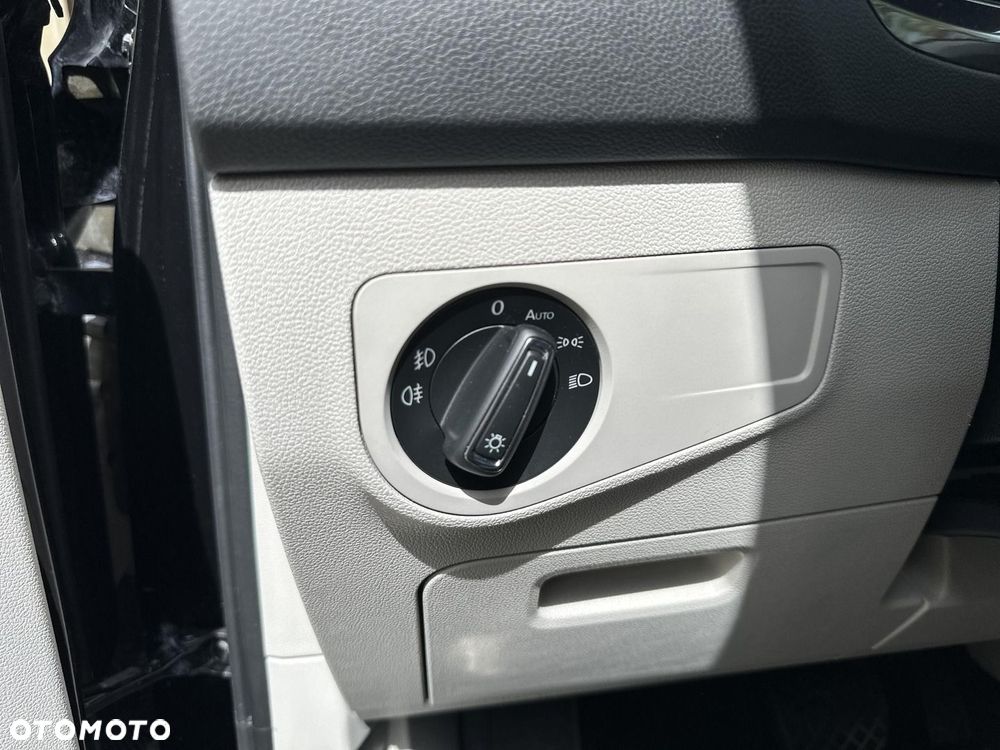 Volkswagen Tiguan - 17