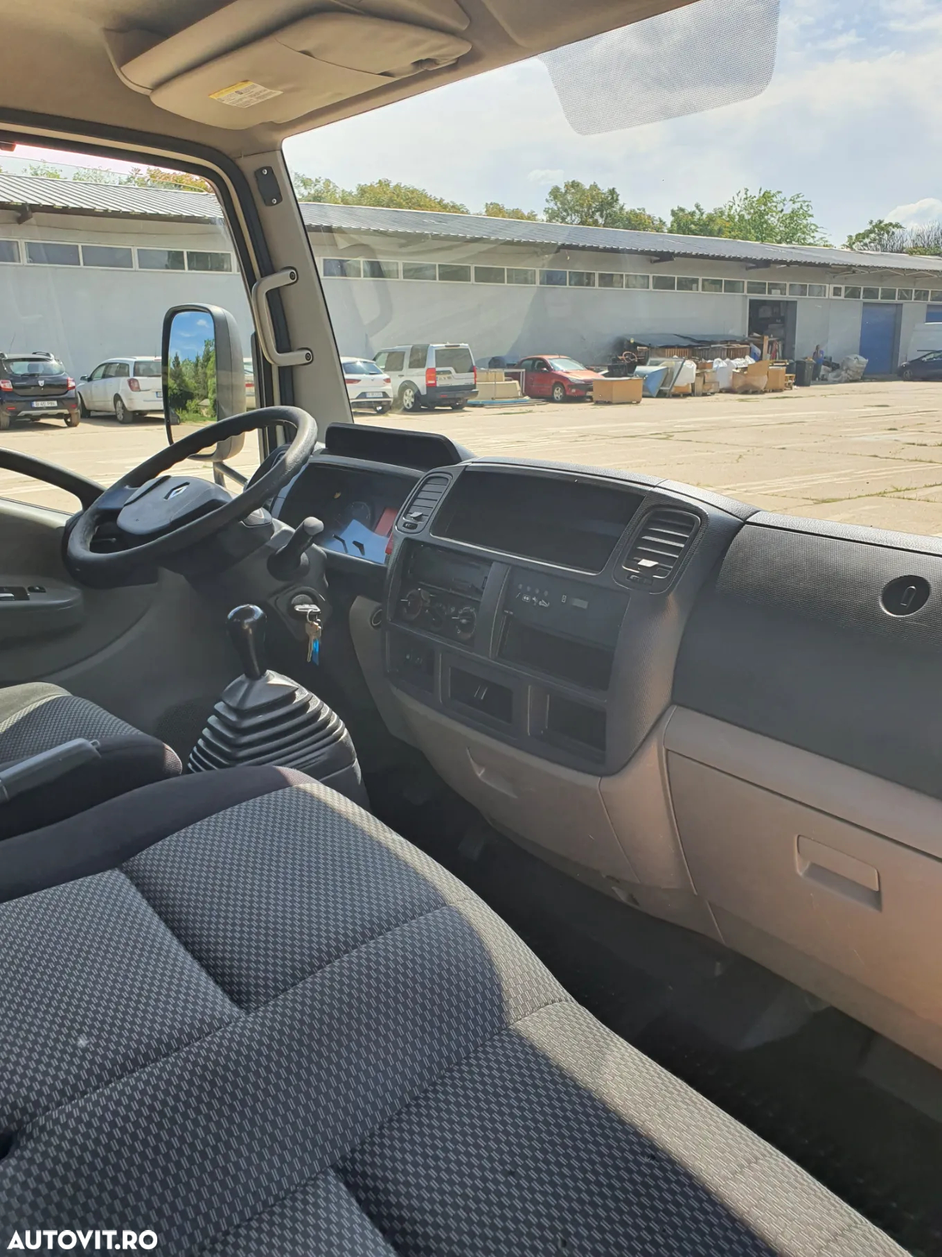 Renault MAXITY - 5