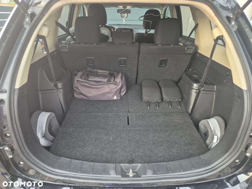 Mitsubishi Outlander 2.4 SE CVT - 8