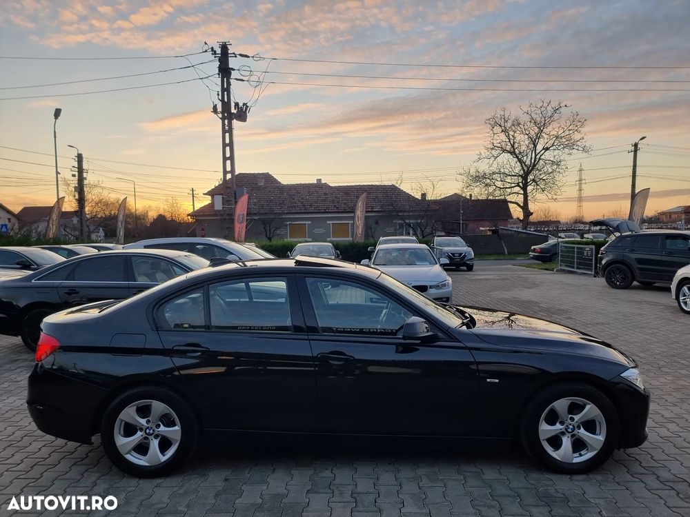 BMW Seria 3 320d Efficient Dynamics Edition Modern Line - 34