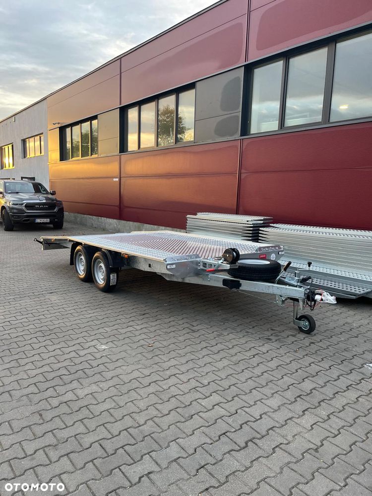 Besttrailers Rebel SM 4,5 x 2,1 m, 2700 kg, R13 - 4