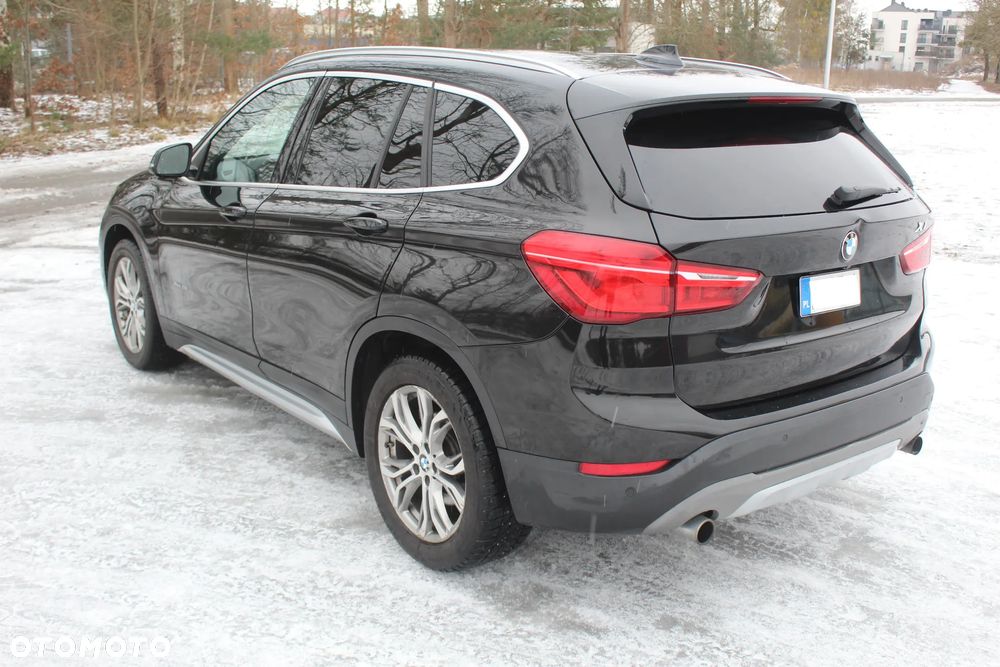 BMW X1 xDrive25i xLine - 5