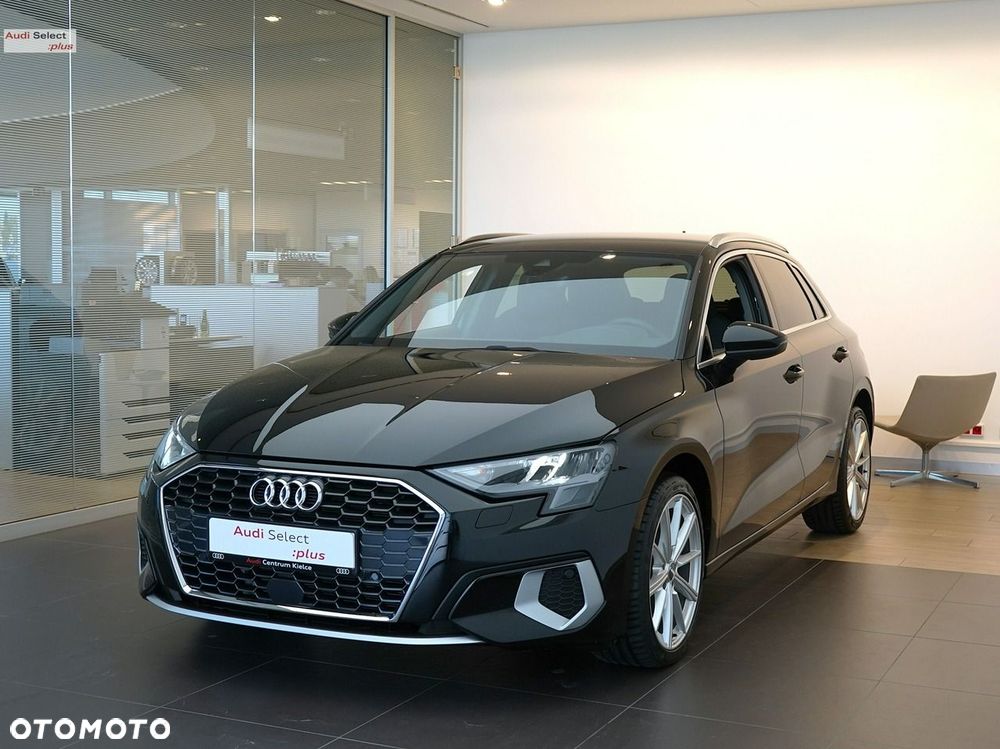 Audi A3 Sportback - 2