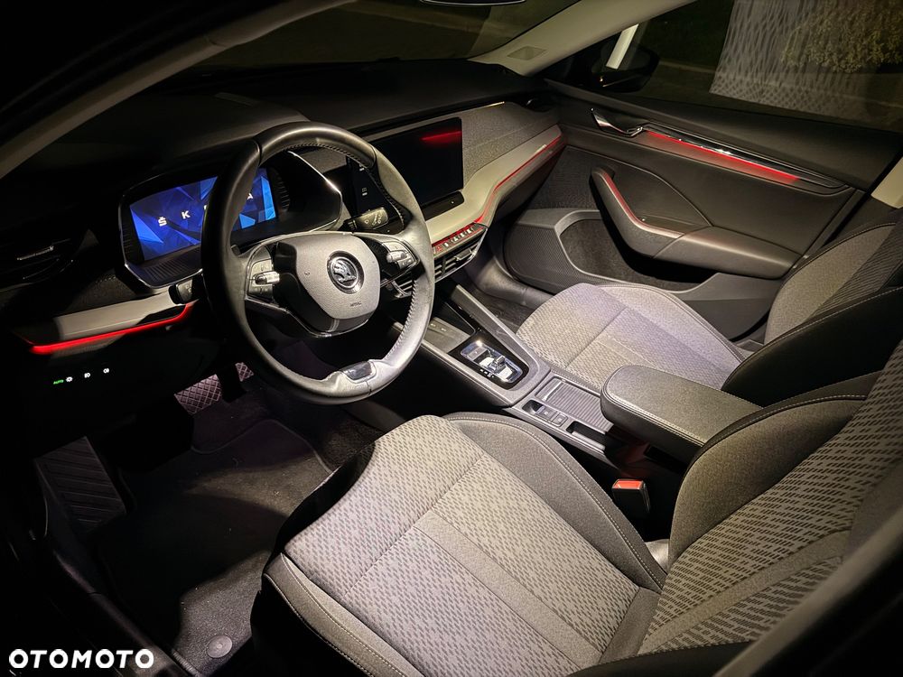 Skoda Octavia 1.5 TSI e-TEC DSG Style - 27