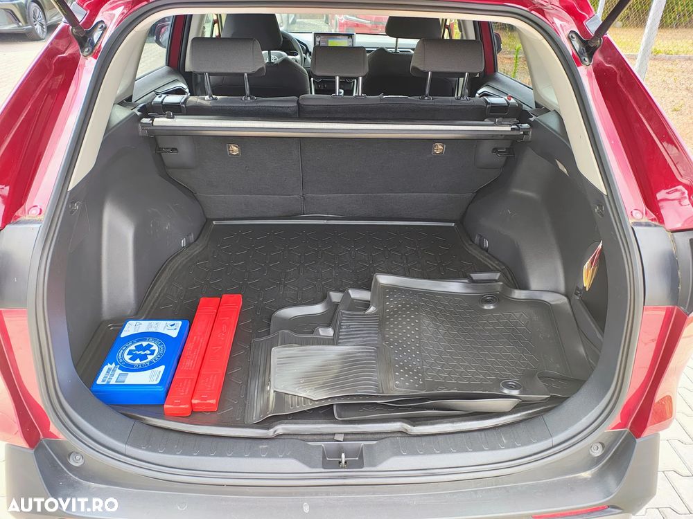 Toyota RAV4 - 11