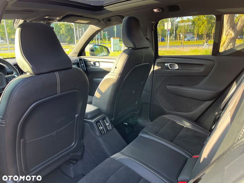 Volvo XC 40 T5 AWD R-Design - 18