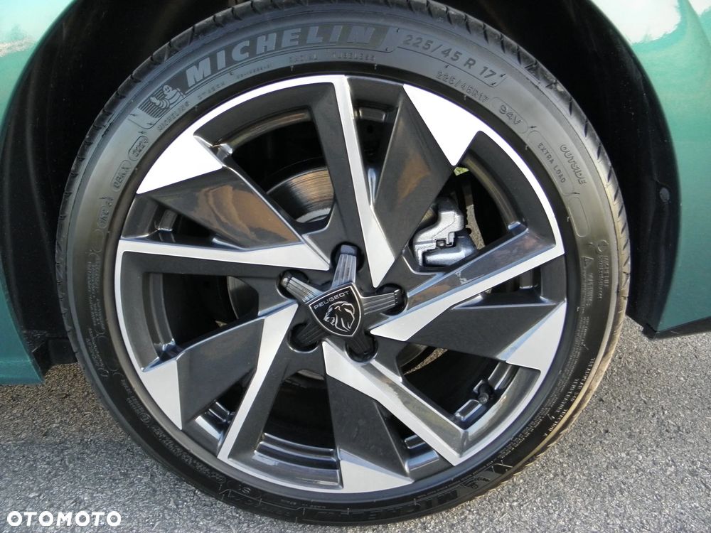 Peugeot 308 PureTech 130 Allure - 22