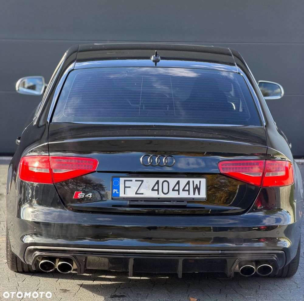 Audi S4 Limousine - 19