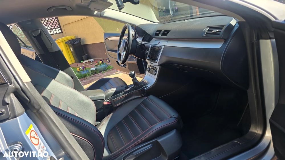 Volkswagen Passat CC - 9