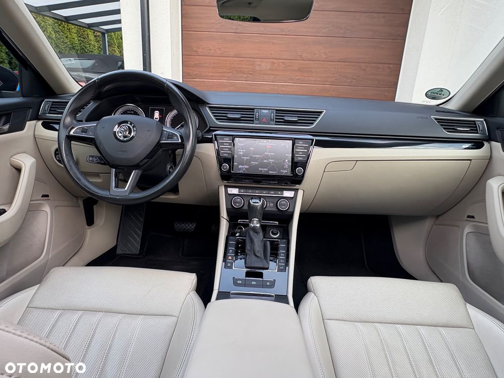 Skoda Superb 2.0 TDI 4x4 DSG L&K - 21