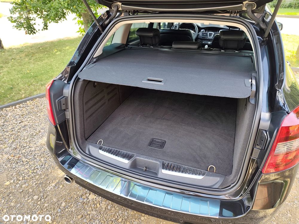 Renault Laguna dCi 180 FAP Initiale - 30