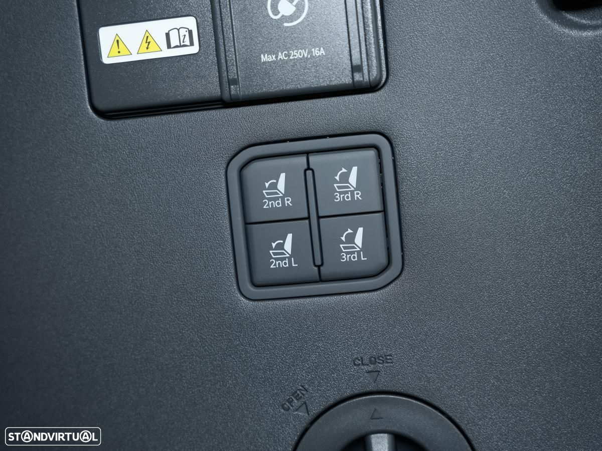 Kia EV9 99,8-kWh RWD Earth - 28