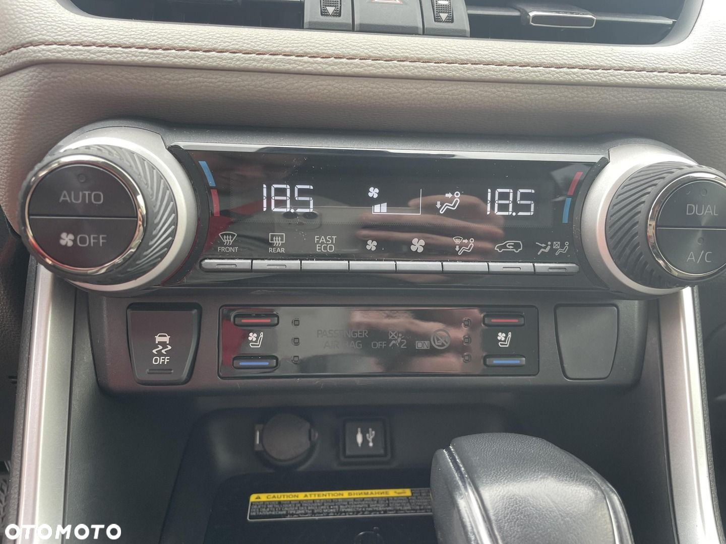 Toyota RAV4 - 21