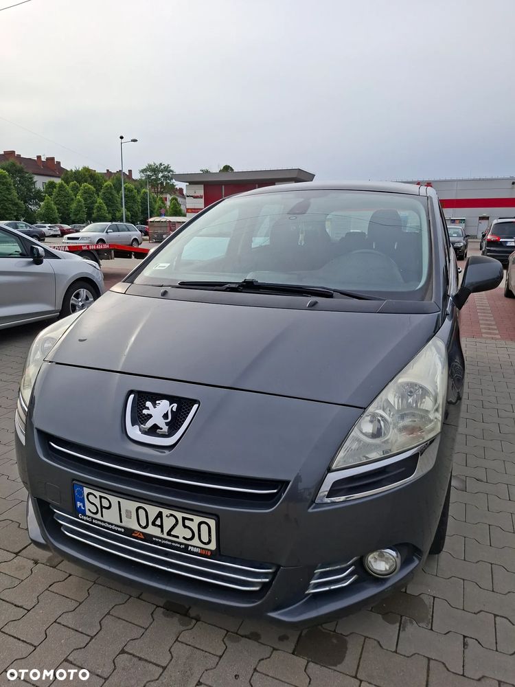 Peugeot 5008 - 1