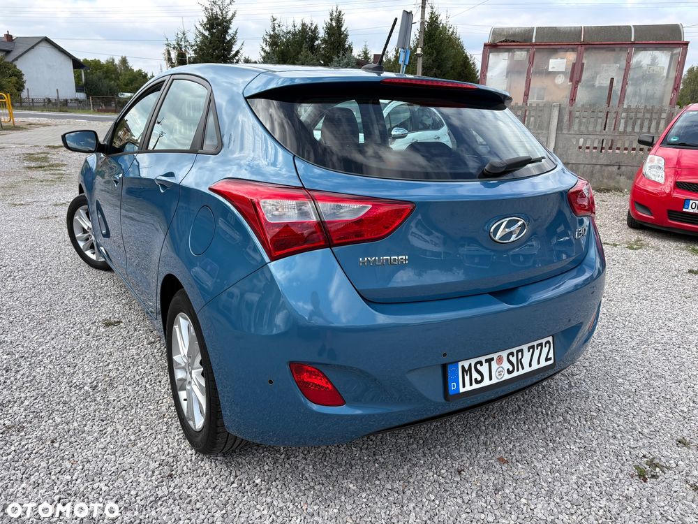 Hyundai i30 1.4 Premium - 13